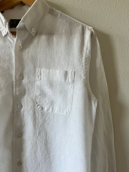 The Linen Shirt