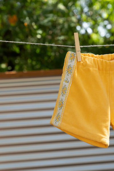 Golden Field Shorts | Size 2T
