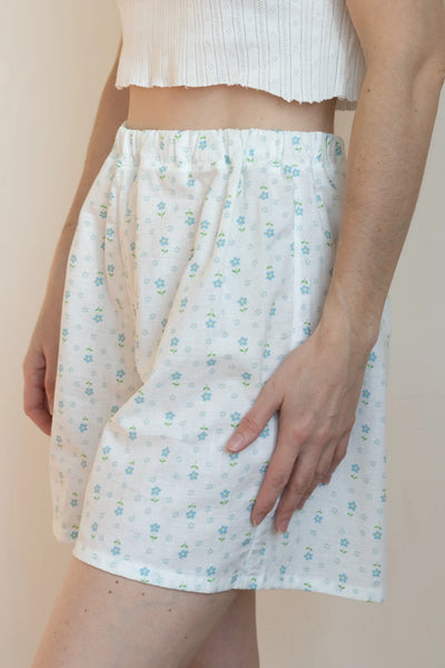 Daisy Day Short