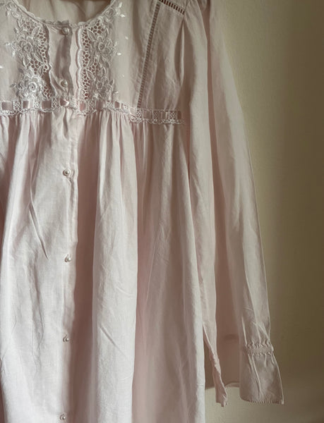 The Sweetheart Nightgown